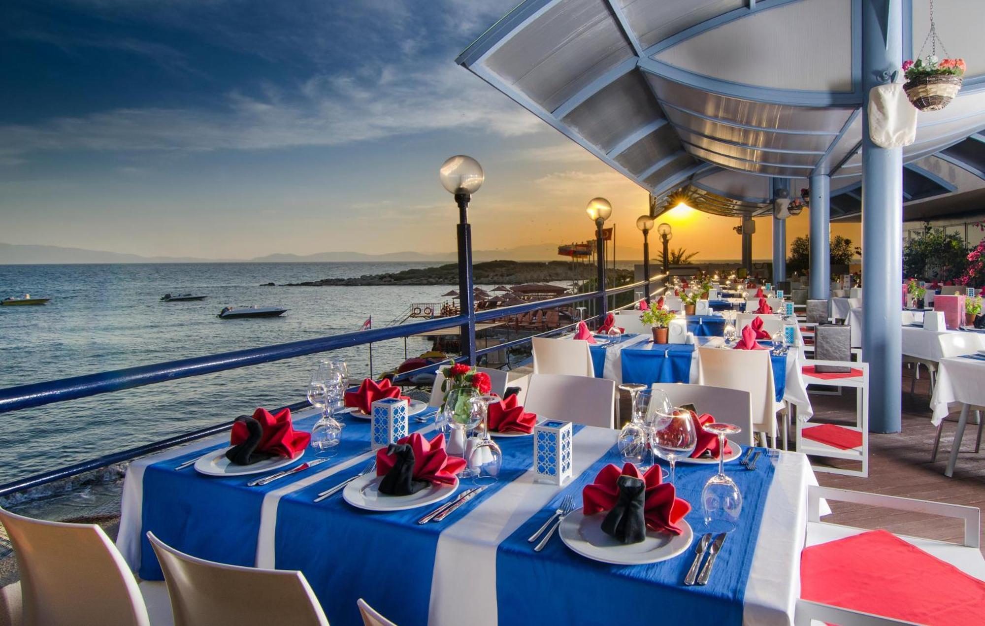 Hotel The Grand Blue Sky International Kusadası Exteriér fotografie